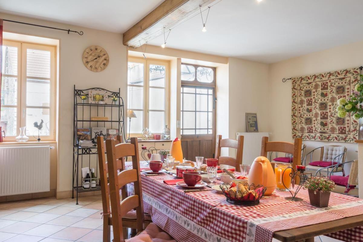 Bed and Breakfast Logis de l'Orme à La Rochepot Extérieur photo
