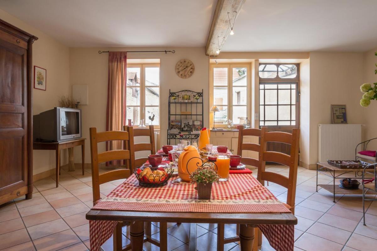 Bed and Breakfast Logis de l'Orme à La Rochepot Extérieur photo